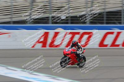 media/Oct-15-2022-Fastrack Riders (Sat) [[9a18b22502]]/Level4/Start Finish 900am/